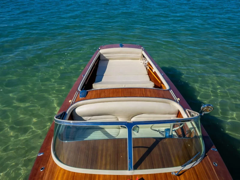 Classic-boat-riva-super-florida-1959-electric-retrofitted-by-lanéva