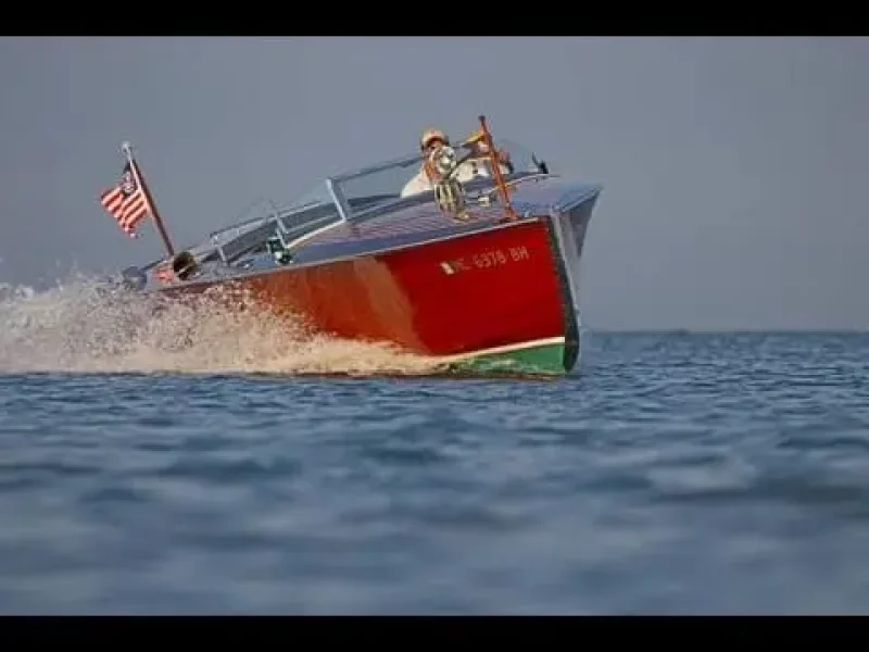 Hacker-craft-triple-cockpit-electric-by-lanéva-boats