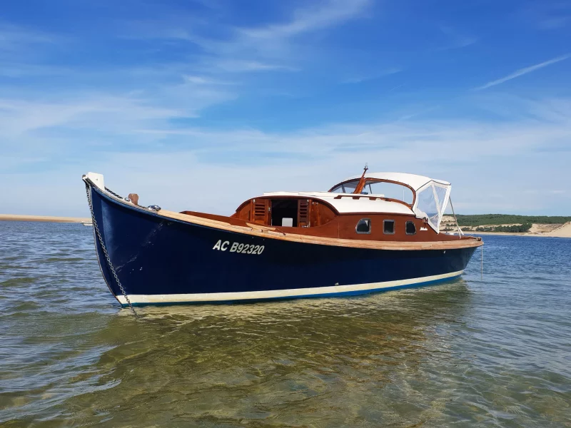 Pinasse-d_arcachon-électrique-par-lanéva-boats
