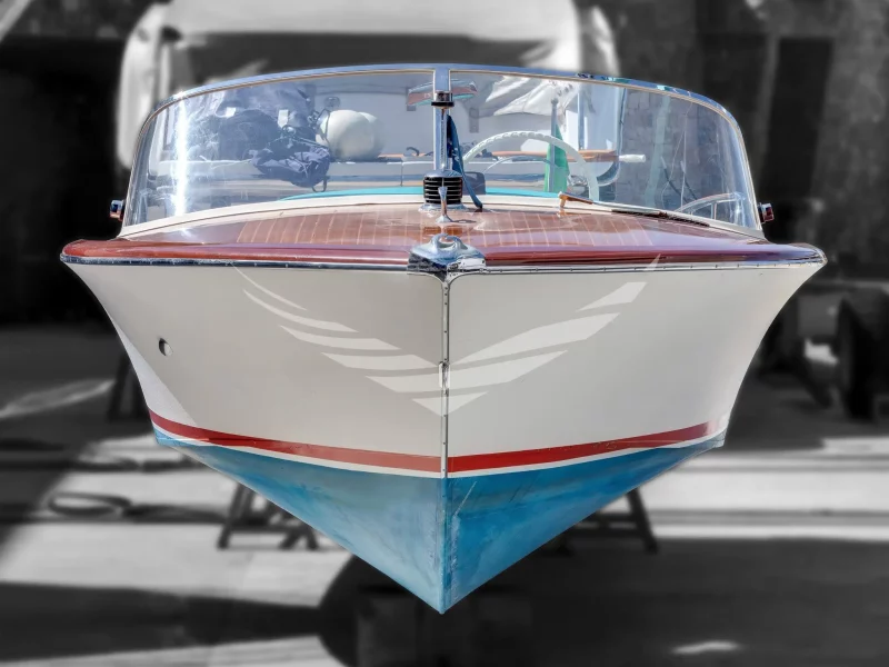 Proue Riva Junior electric retrofitted by lanéva boats