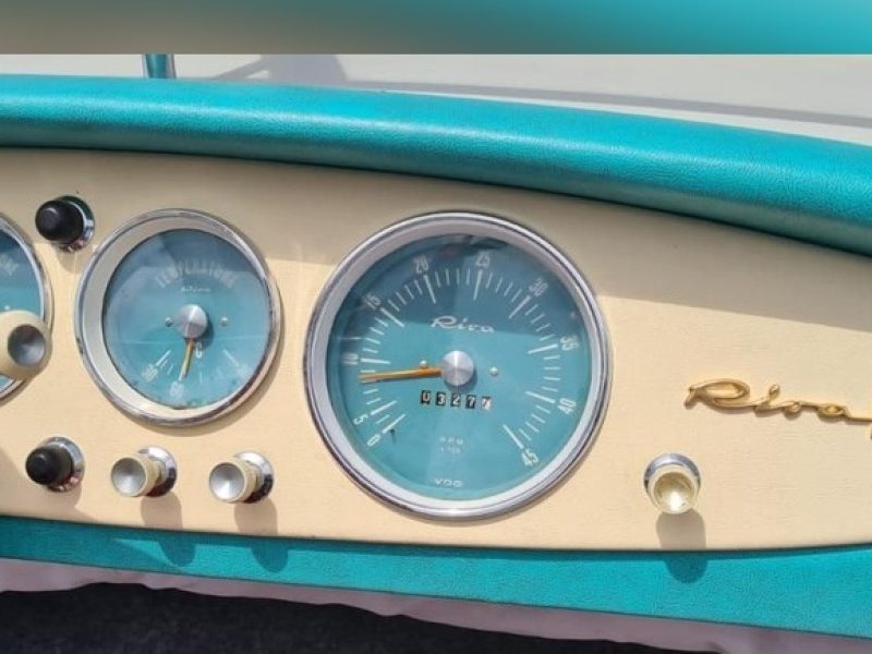 Cockpit riva rudy electric retrofitted by laneva
