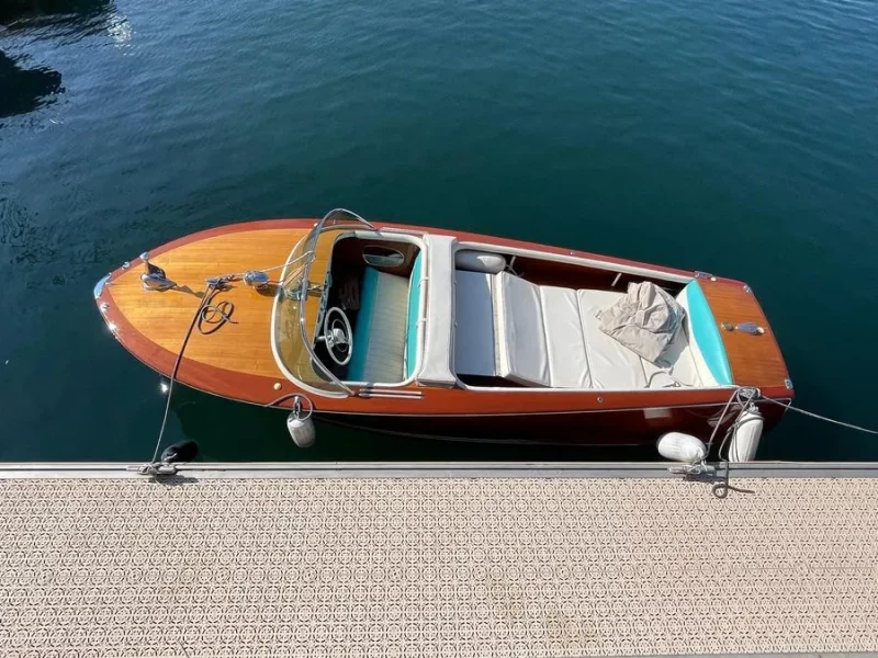 classic-boat-electric-riva-florida-retrofit-by-lanéva