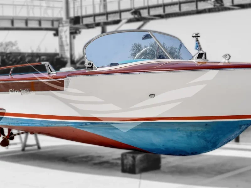 retrofited classic riva junior