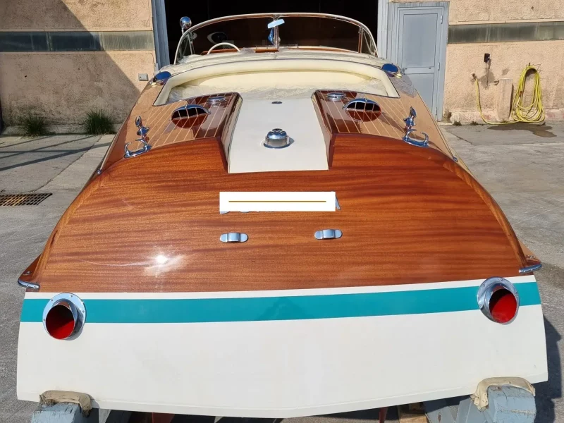 riva-super-aquarama-electri-by-laneva