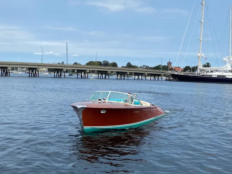 vintage riva tritone retrofitted to electric by lanéva boats